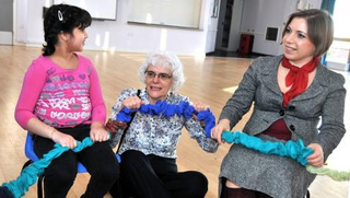 Sarah Teather at Delius Special School