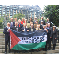 David signs parliamentary motion about recognition of Palestinian state