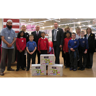David Ward MP and the pupils with their new school equipment
